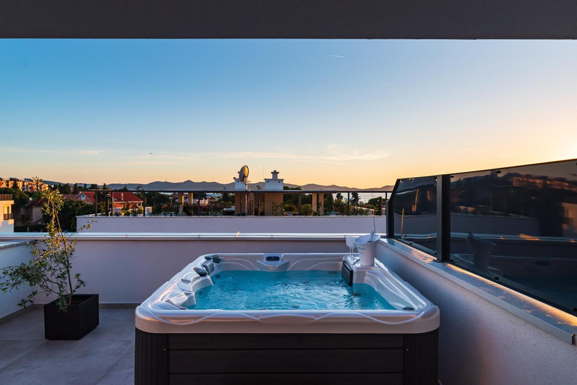Apartment Dalmo Views Zadar Bagian luar foto