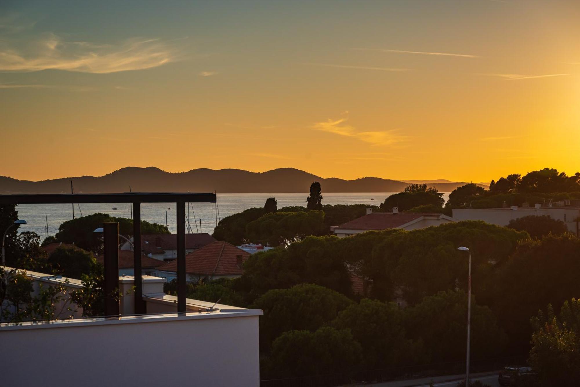 Apartment Dalmo Views Zadar Bagian luar foto